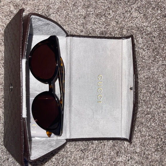 Gucci sunglasses, Gucci, sunglasses women, brown sunglasses, designer sunglasses main image 4